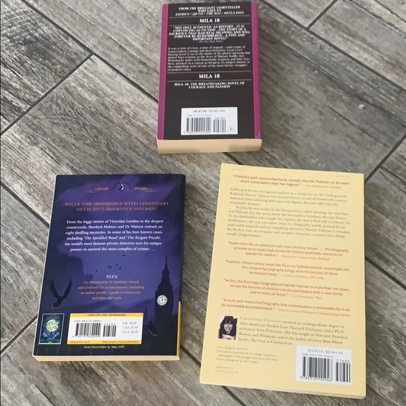 Set of 3 books - Picture 2 of 5